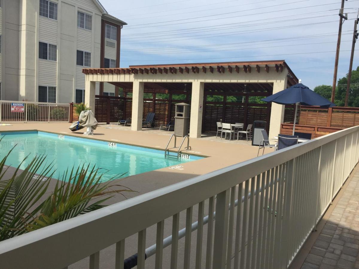 Candlewood Suites - Charlotte - Arrowood By Ihg Exterior foto